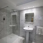 Aparthotel Carlton - Renovee Avec Piscine Beaulieu-sur-Mer