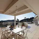Carlton - Renovee Avec Piscine Apartmanhotel