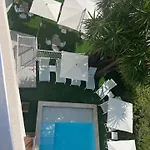 Carlton - Renovee Avec Piscine Apartmanhotel Beaulieu-sur-Mer