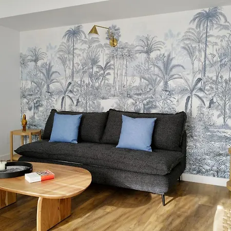 Résidence Carlton - Rénovée Avec Piscine Apartahotel 4*