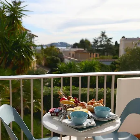 Aparthotel Carlton - Renovee Avec Piscine 4*