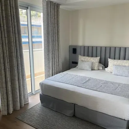 Carlton - Renovee Avec Piscine 4* Beaulieu-sur-Mer