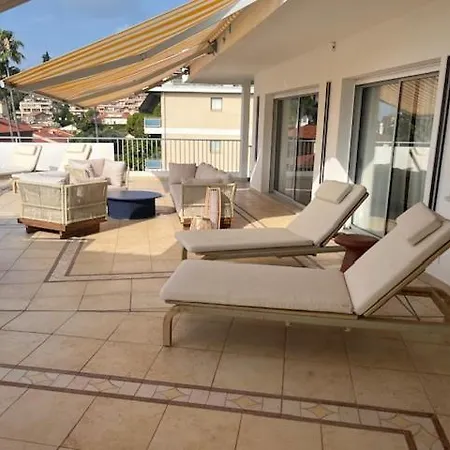 Aparthotel Carlton - Renovee Avec Piscine