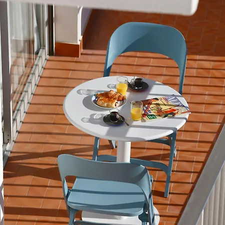 Aparthotel Carlton - Renovee Avec Piscine 4*