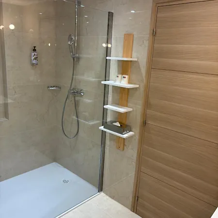 Carlton - Renovee Avec Piscine 4* 滨海博利厄