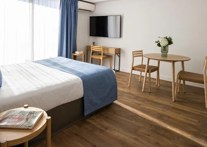 公寓式酒店 Carlton - Renovee Avec Piscine 4*