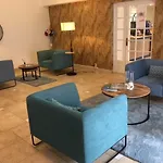 Carlton - Renovee Avec Piscine