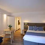 Carlton - Renovee Avec Piscine Lejlighedshotel Beaulieu-sur-Mer