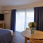 Lejlighedshotel Carlton - Renovee Avec Piscine 4*