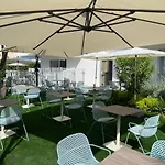 Carlton - Renovee Avec Piscine Lejlighedshotel Beaulieu-sur-Mer