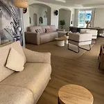 Lejlighedshotel Carlton - Renovee Avec Piscine Beaulieu-sur-Mer