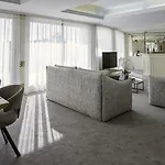 Carlton - Renovee Avec Piscine 4* Beaulieu-sur-Mer