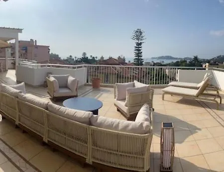 Carlton - Renovee Avec Piscine Beaulieu-sur-Mer