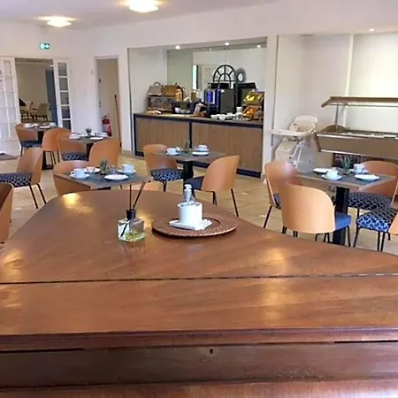 Aparthotel Carlton - Renovee Avec Piscine