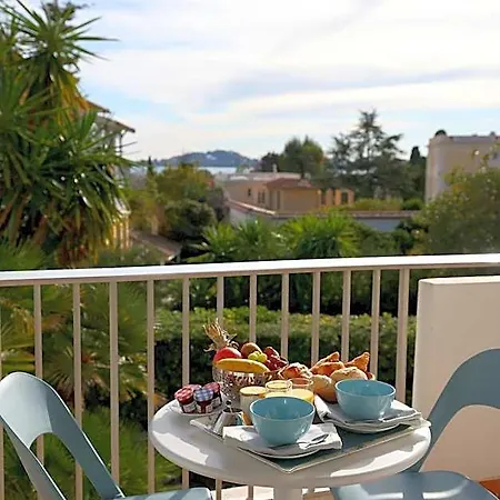 Aparthotel Carlton - Renovee Avec Piscine Beaulieu-sur-Mer