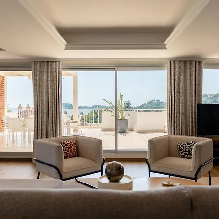 Apartahotel Résidence Carlton - Rénovée Avec Piscine