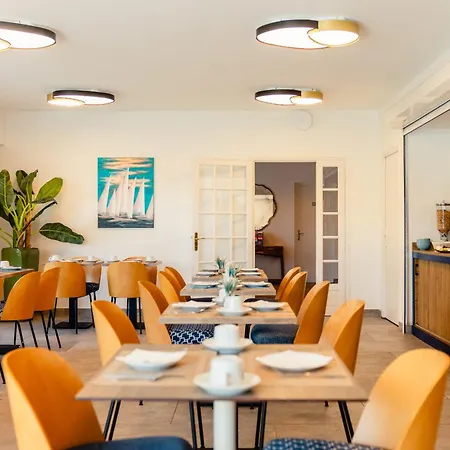 Résidence Carlton - Rénovée Avec Piscine 4* Beaulieu-sur-Mer