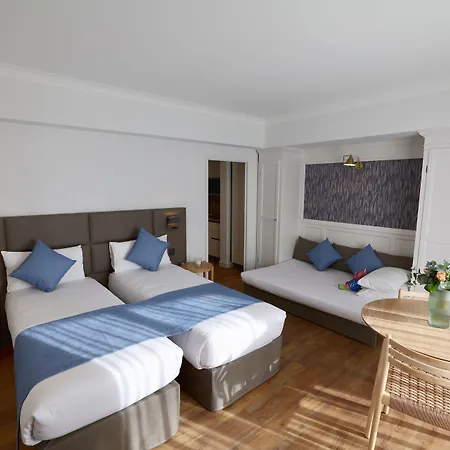 Carlton - Renovee Avec Piscine