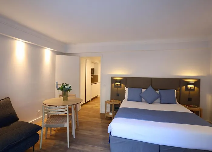 Carlton - Renovee Avec Piscine Aparthotel Beaulieu-sur-Mer