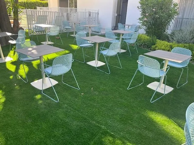 Aparthotel Carlton - Renovee Avec Piscine
